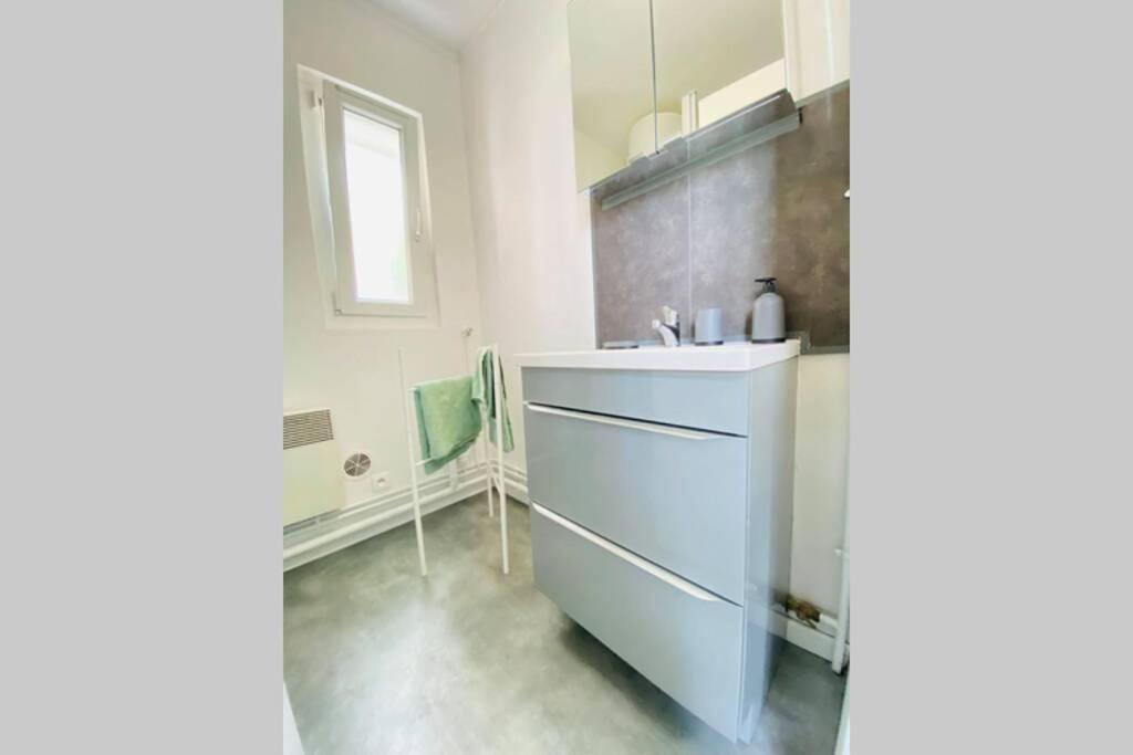 לאון Appartement Rez-De-Chaussee מראה חיצוני תמונה